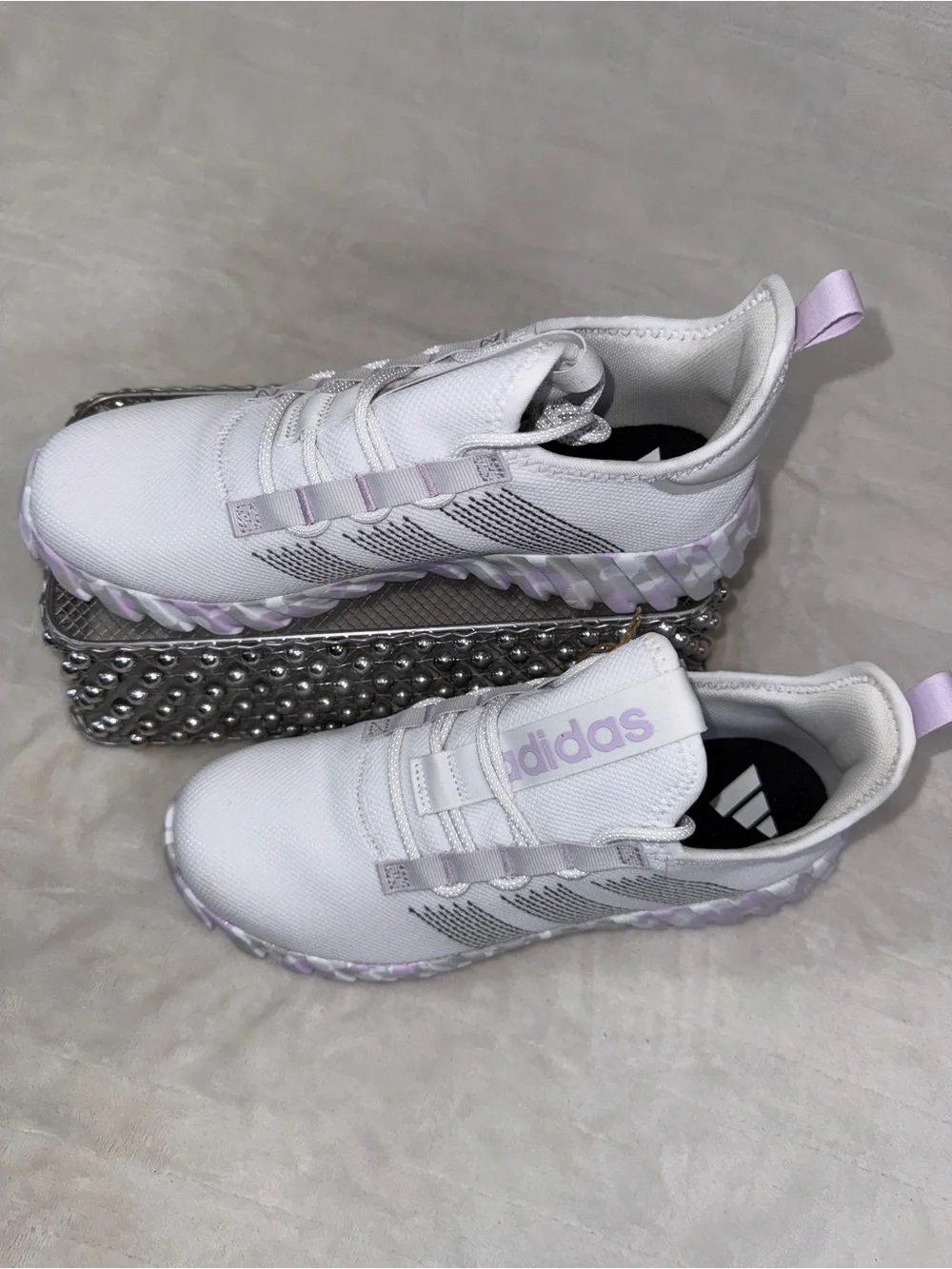 Adidas Kaptir Flow K White Purple Sz Youth 7  JR0430 NWT